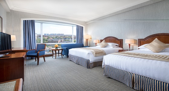 安排三晚國際品牌五星酒店