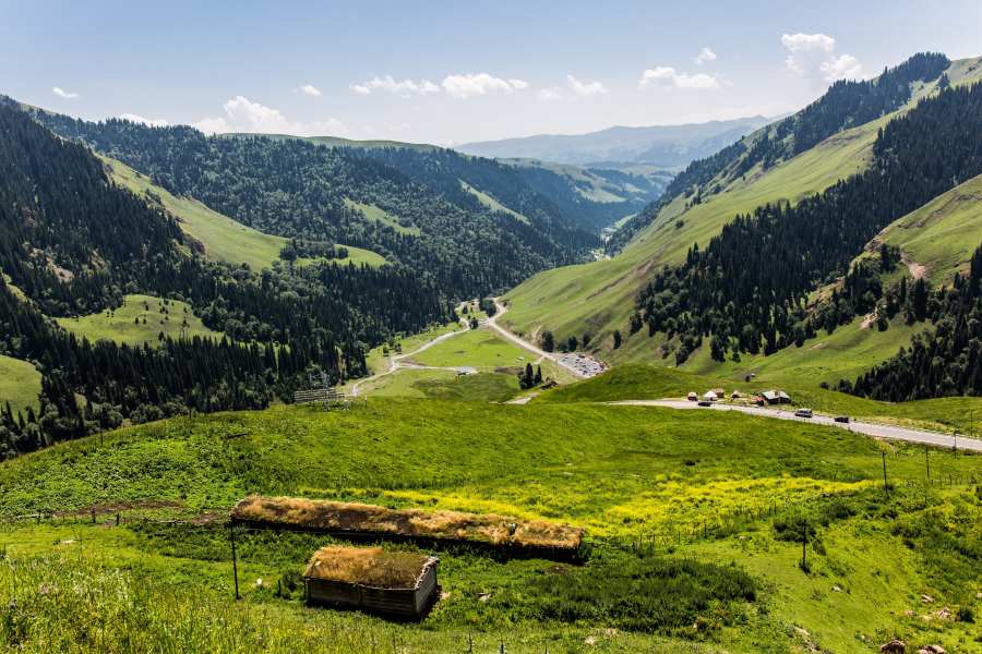 獨庫公路-穿越最美天山公路–獨庫公路中段+北段