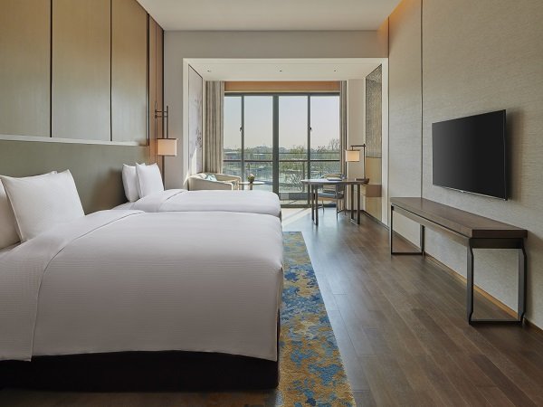 奉賢前昇希爾頓酒店-升等乙晚希爾頓酒店