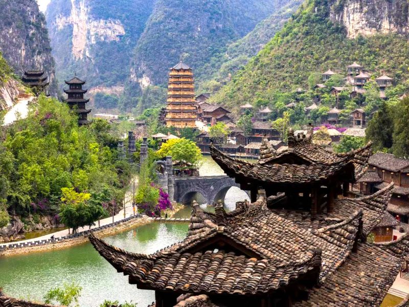 峰林布依景區