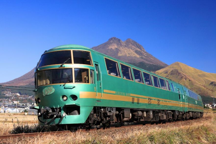 特急由布院之森列車(由布院++日田；約1小時)