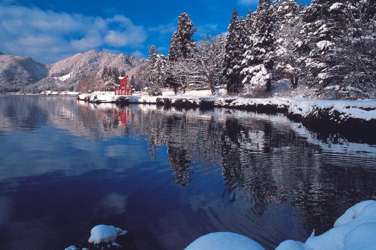 田澤湖(觀光局提供)-秋田雪景漫遊