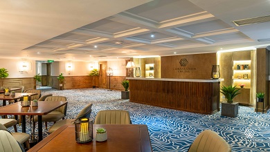 Reception & Lobby