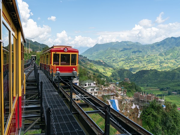 沙壩登山小火車