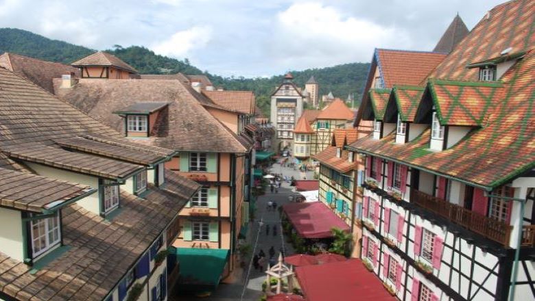 武吉丁宜法國村